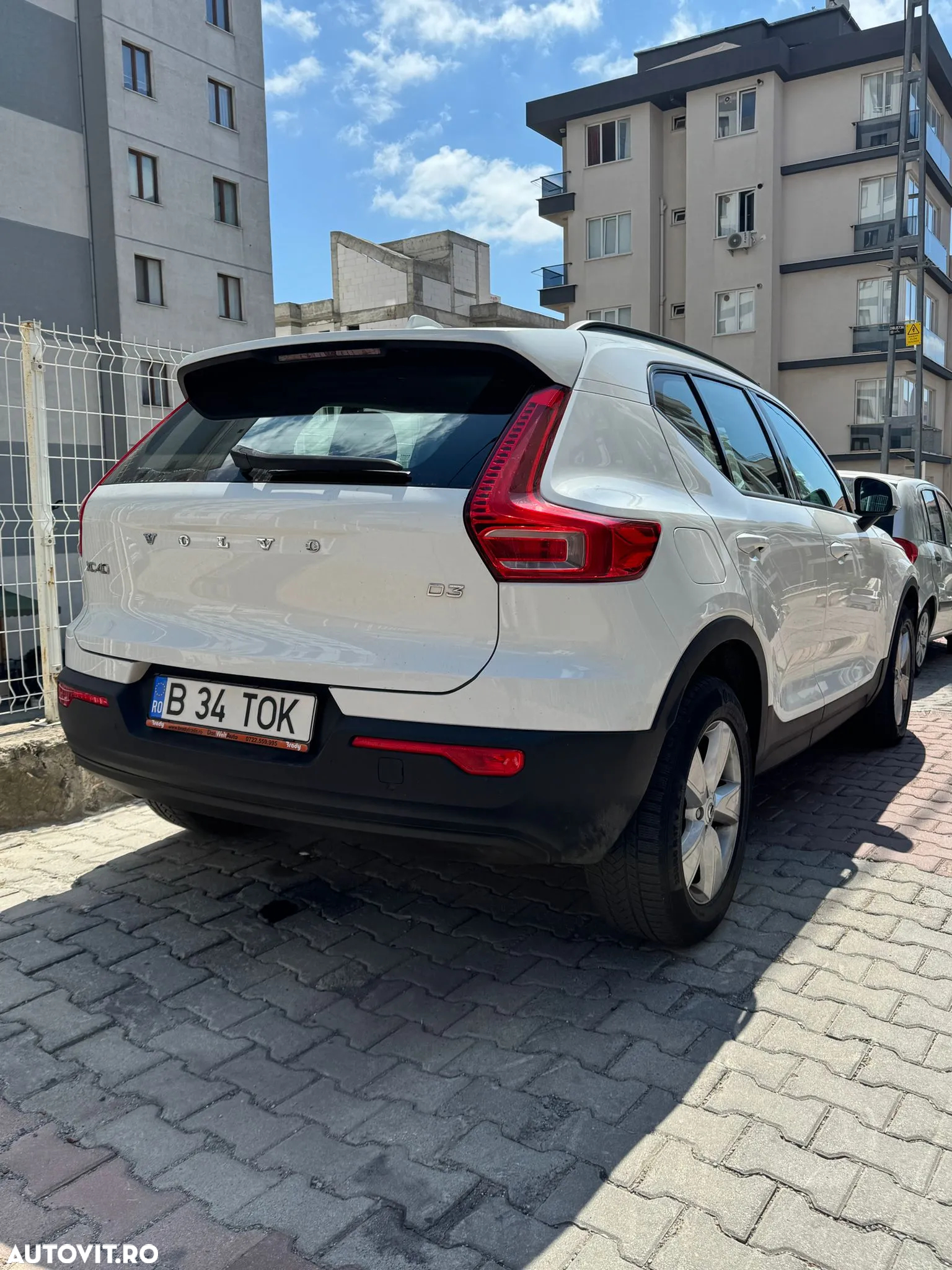 Volvo XC 40 D3 AWD Base - 8