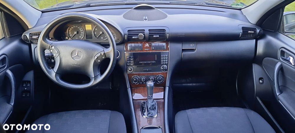 Mercedes-Benz Klasa C 180 Kompressor Automatik Classic - 8