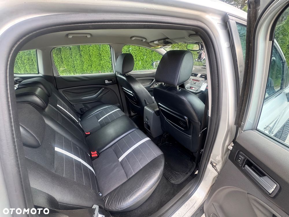 Ford Kuga 2.0 TDCi Titanium - 10