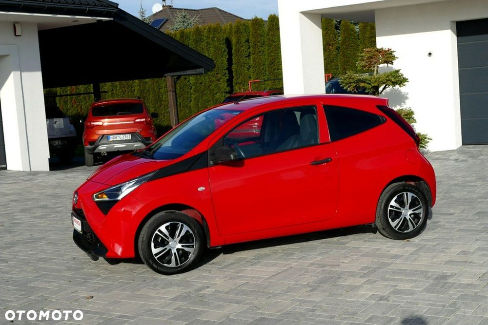 Toyota Aygo X 1.0 VVT-i X-play - 10
