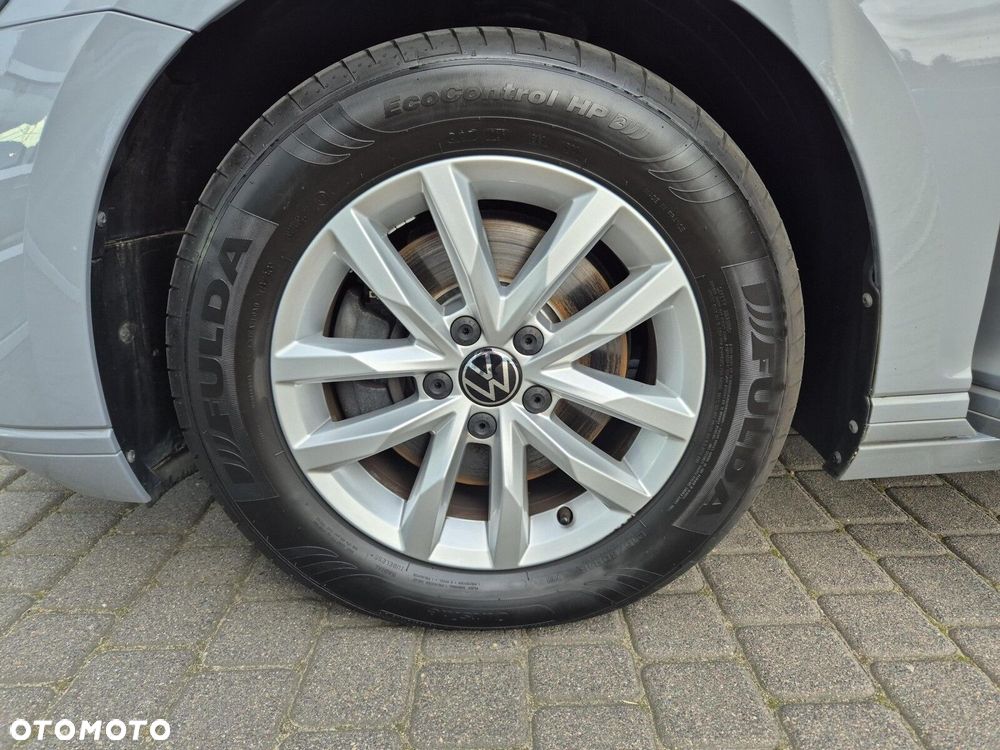 Volkswagen Passat 2.0 TDI EVO Business DSG - 32