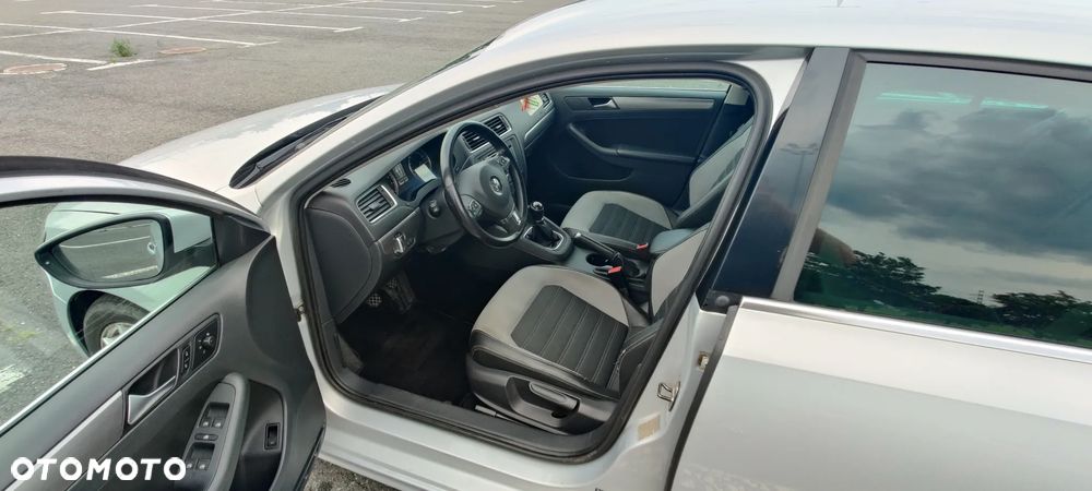 Volkswagen Jetta 1.4 TSI Highline - 7