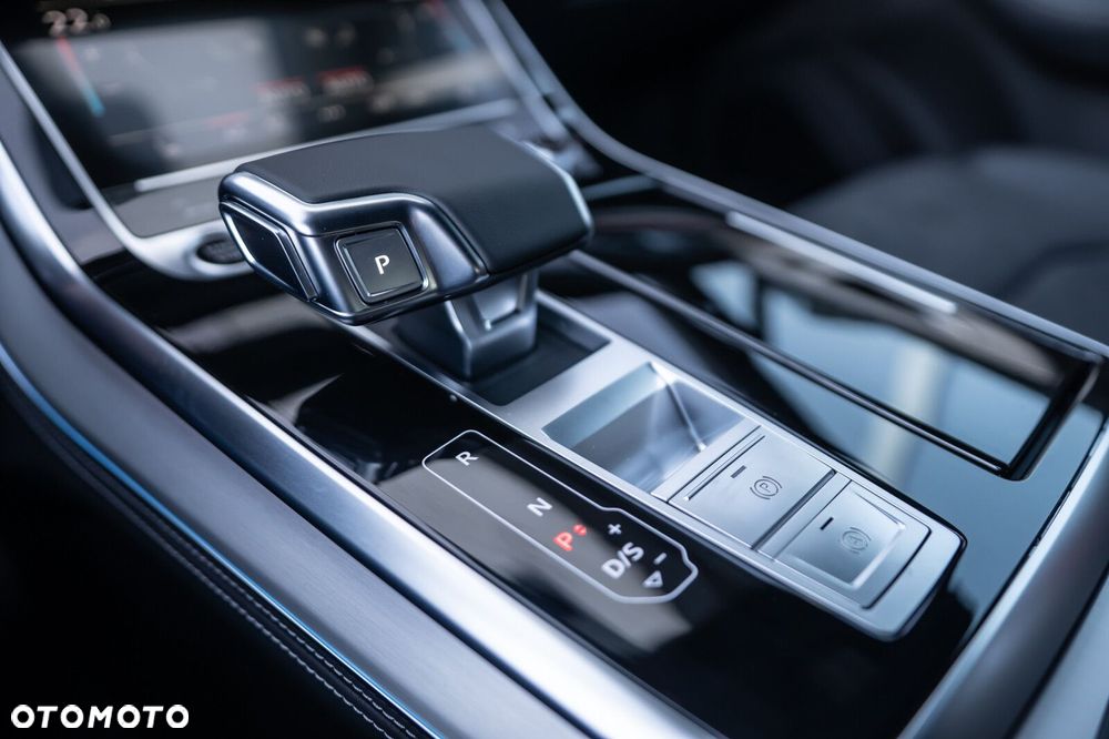 Audi Q7 50 TDI mHEV Quattro S Line Tiptr - 26