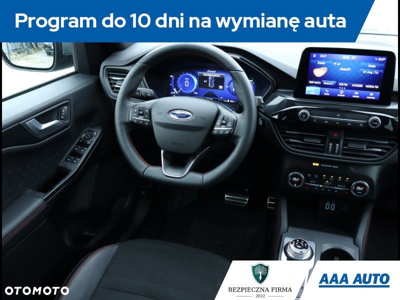 Ford Kuga - 8