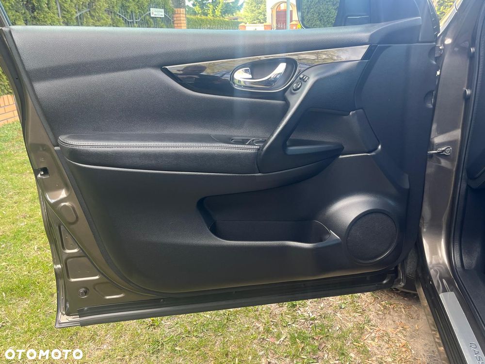 Nissan Qashqai 1.6 DCi Tekna Xtronic - 24