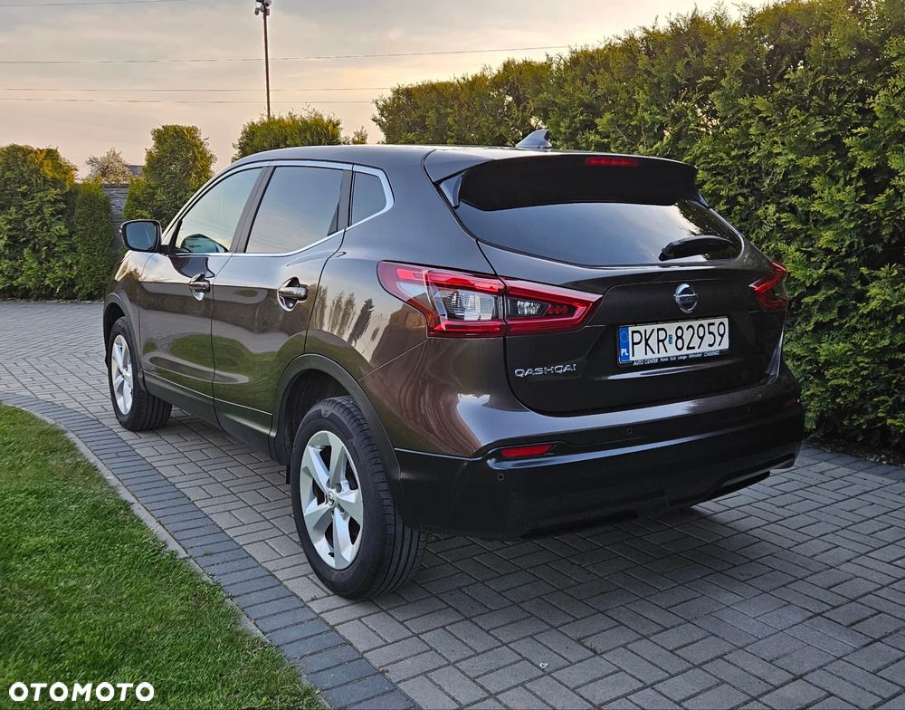 Nissan Qashqai 1.6 dCi Visia S&S - 9