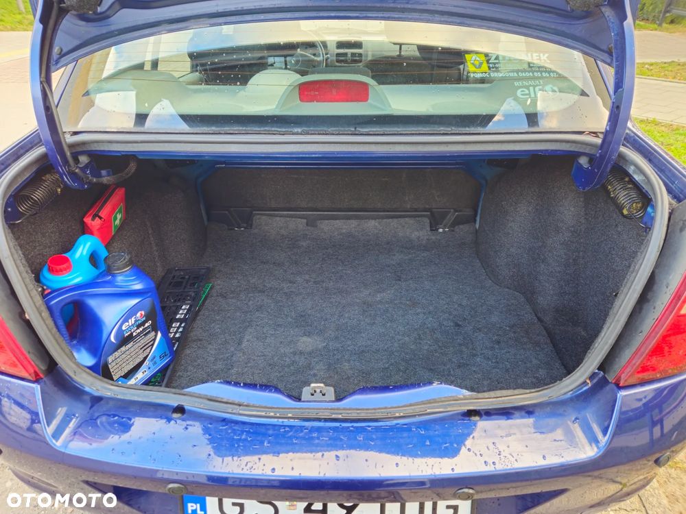 Renault Thalia 1.2 16V All Inclusive - 4