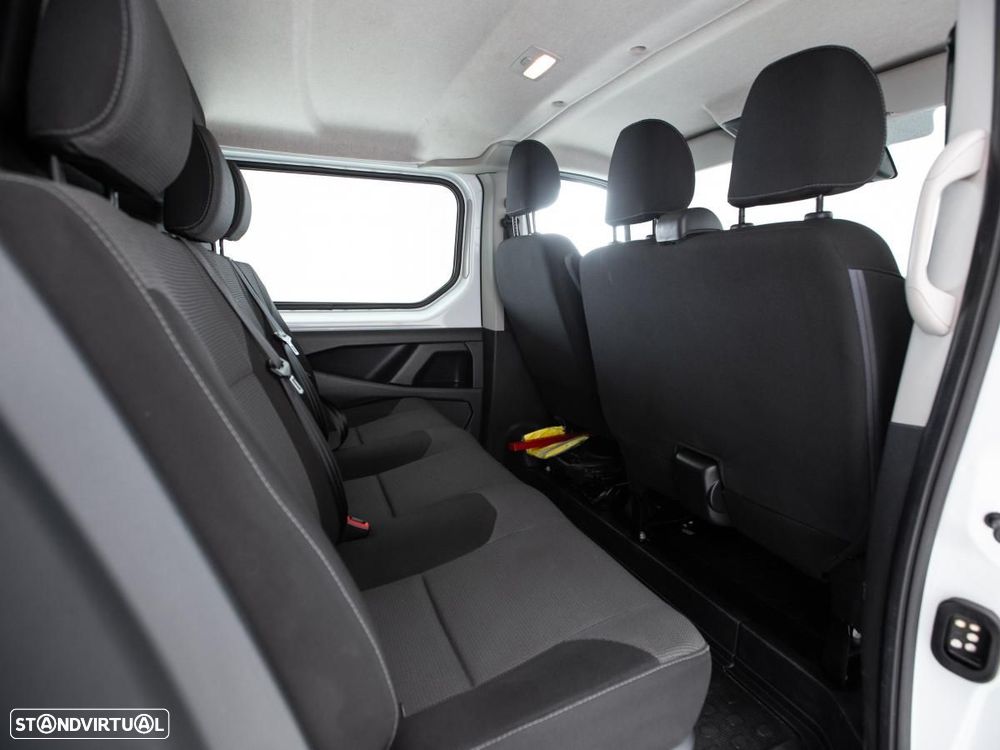 Renault Trafic 2.0 BLUE DCI 150 L2H1 c/IVA - 11