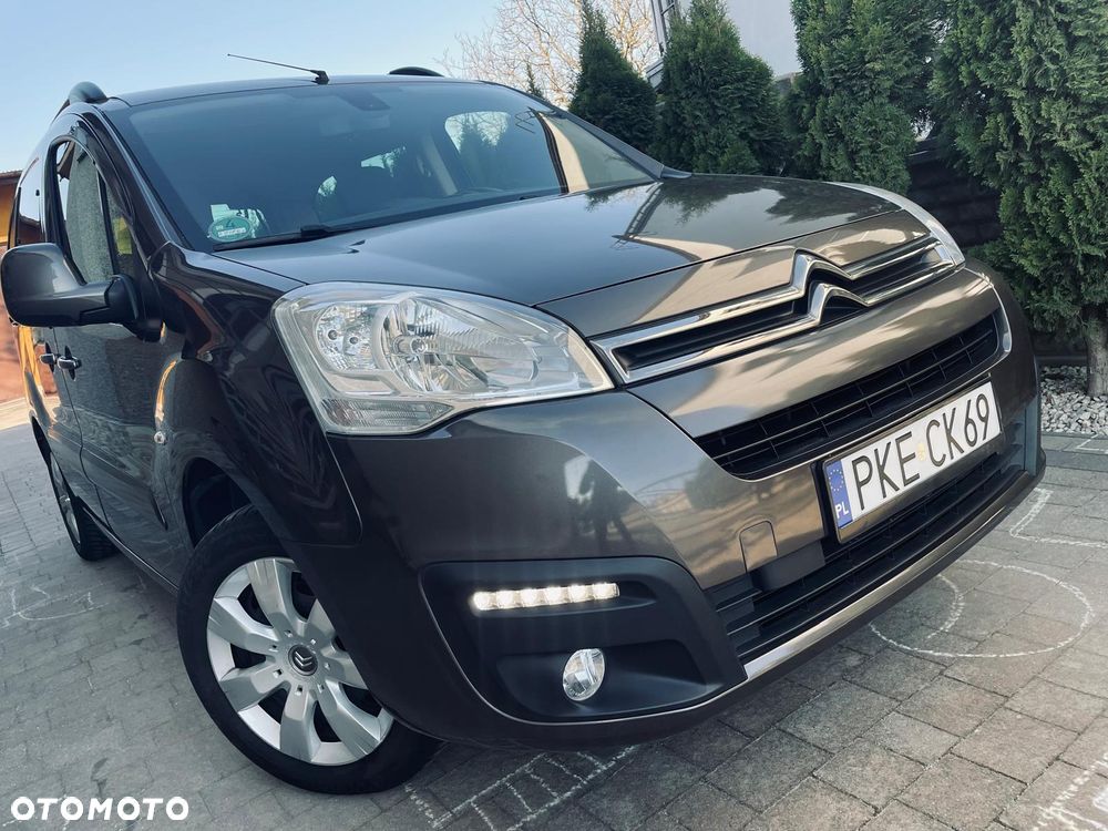 Citroën Berlingo Multispace PureTech 110 SHINE - 1