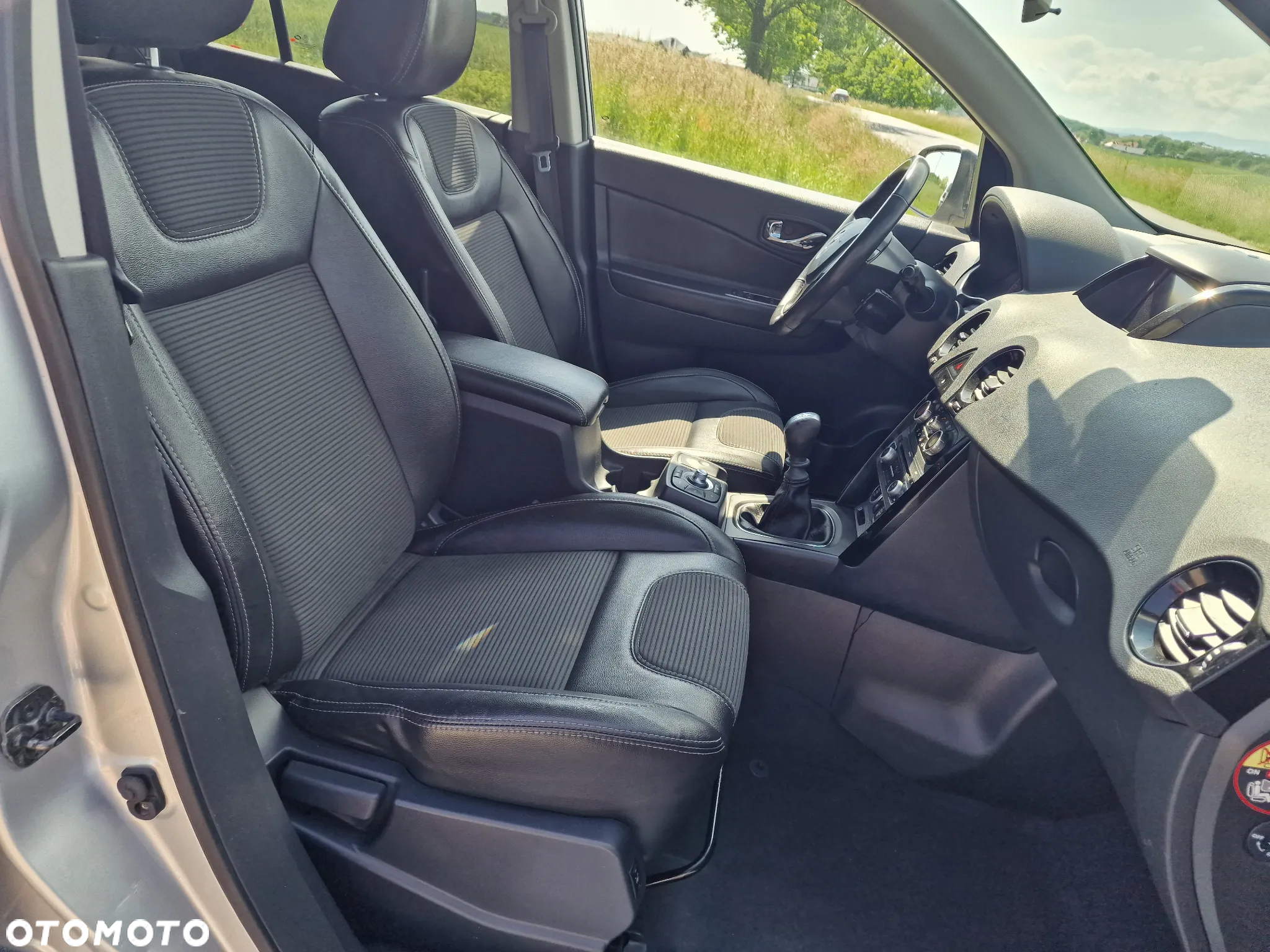 Renault Koleos 2.0 dCi 4x4 Bose Edition - 30