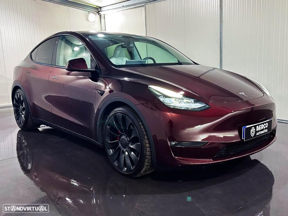 Tesla Model Y Performance Dual Motor AWD - 4