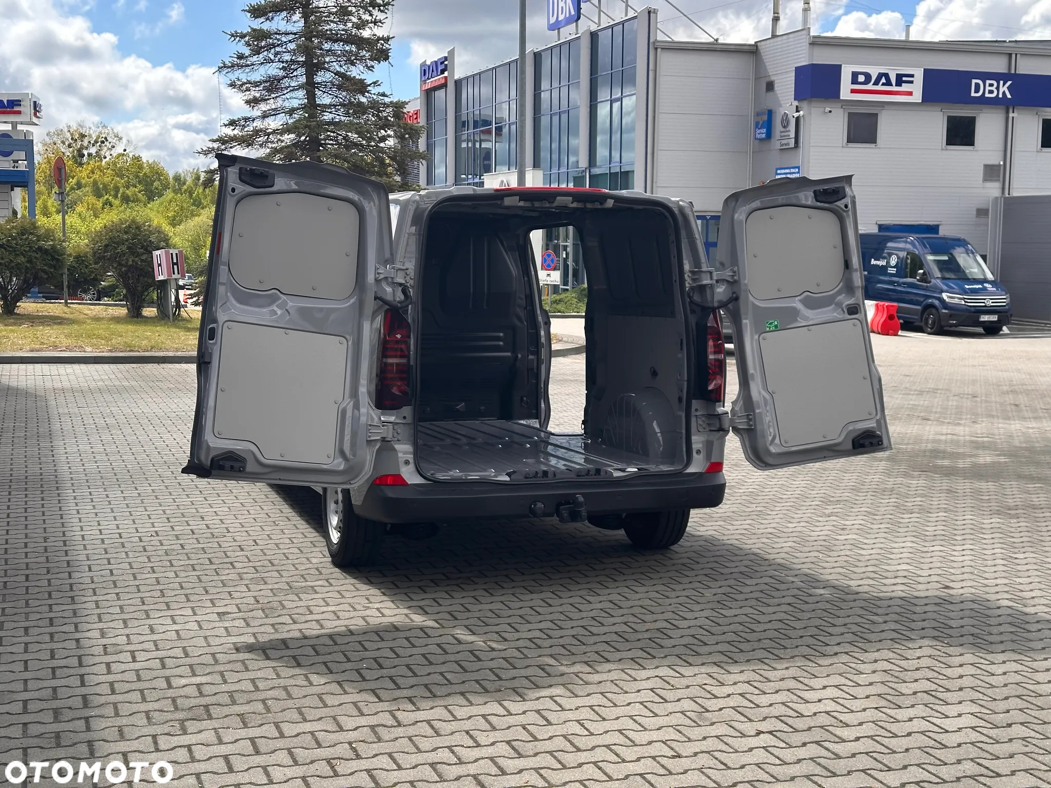 Volkswagen Transporter T7 - 9