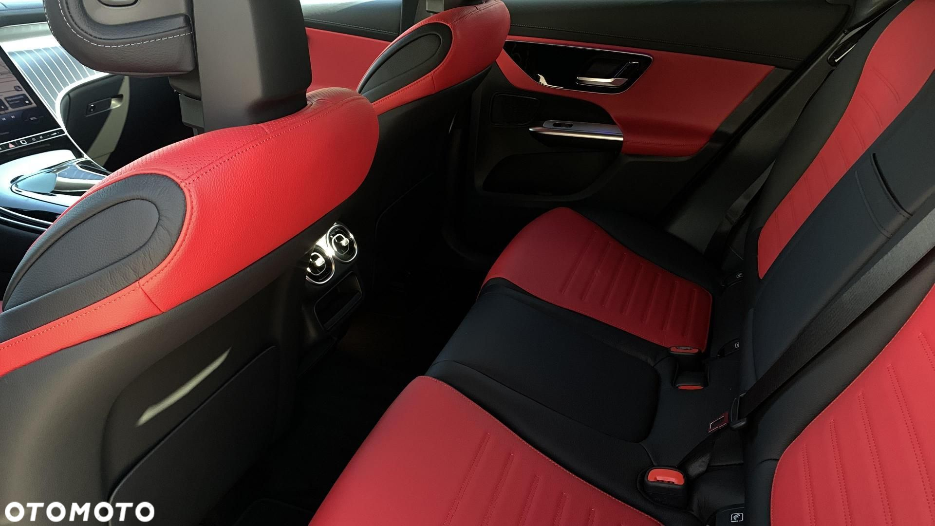 Mercedes-Benz GLC - 17