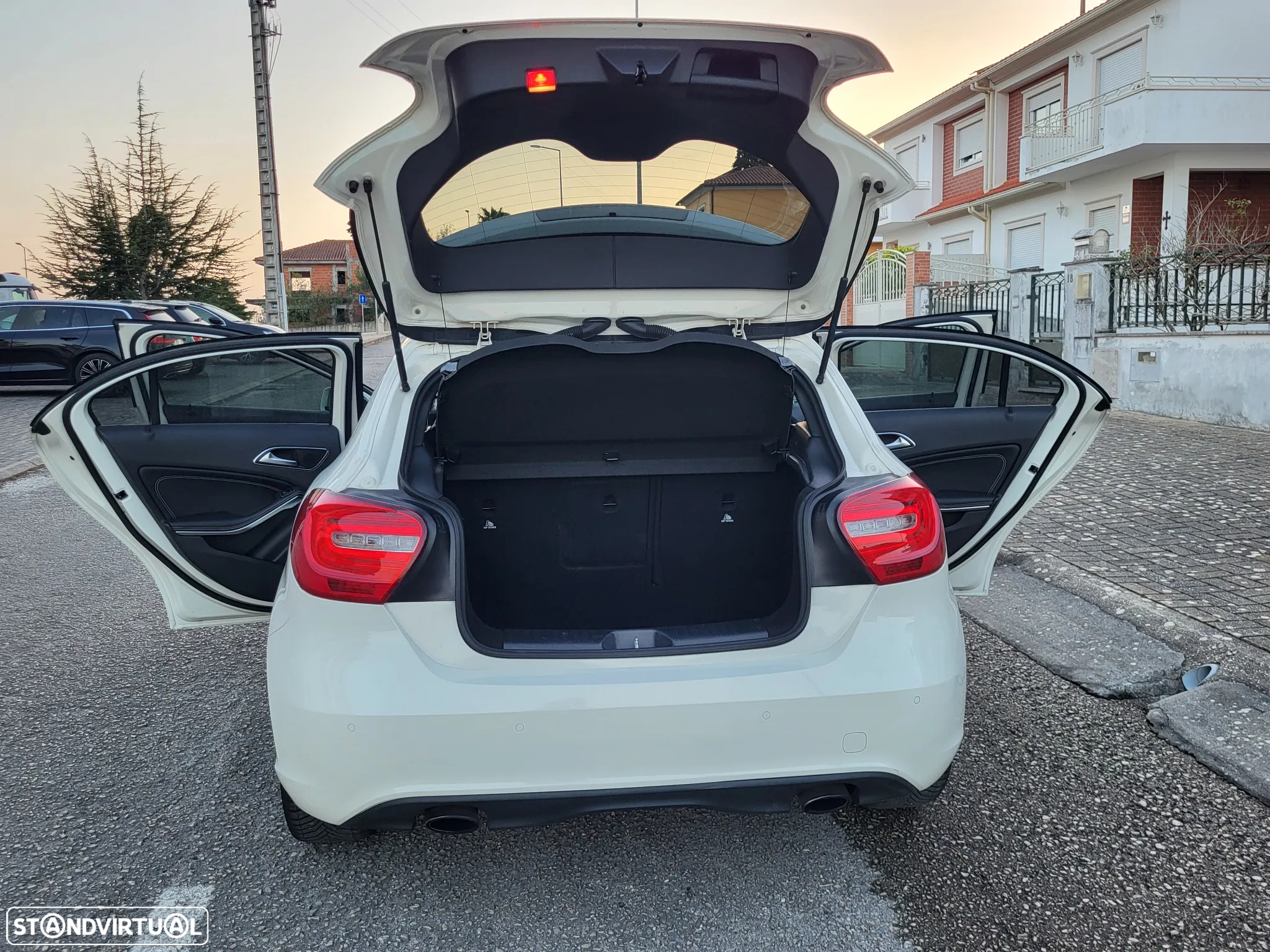 Mercedes-Benz A 200 CDi BE Urban - 17