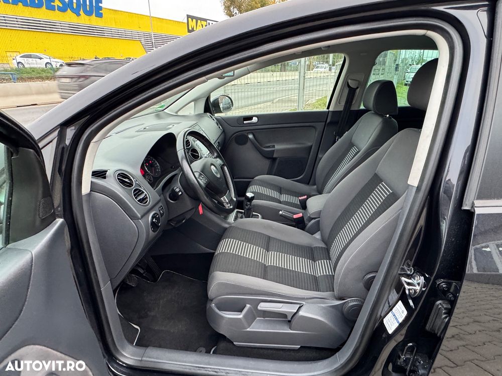 Volkswagen Golf Plus 2.0 TDI DPF United - 17