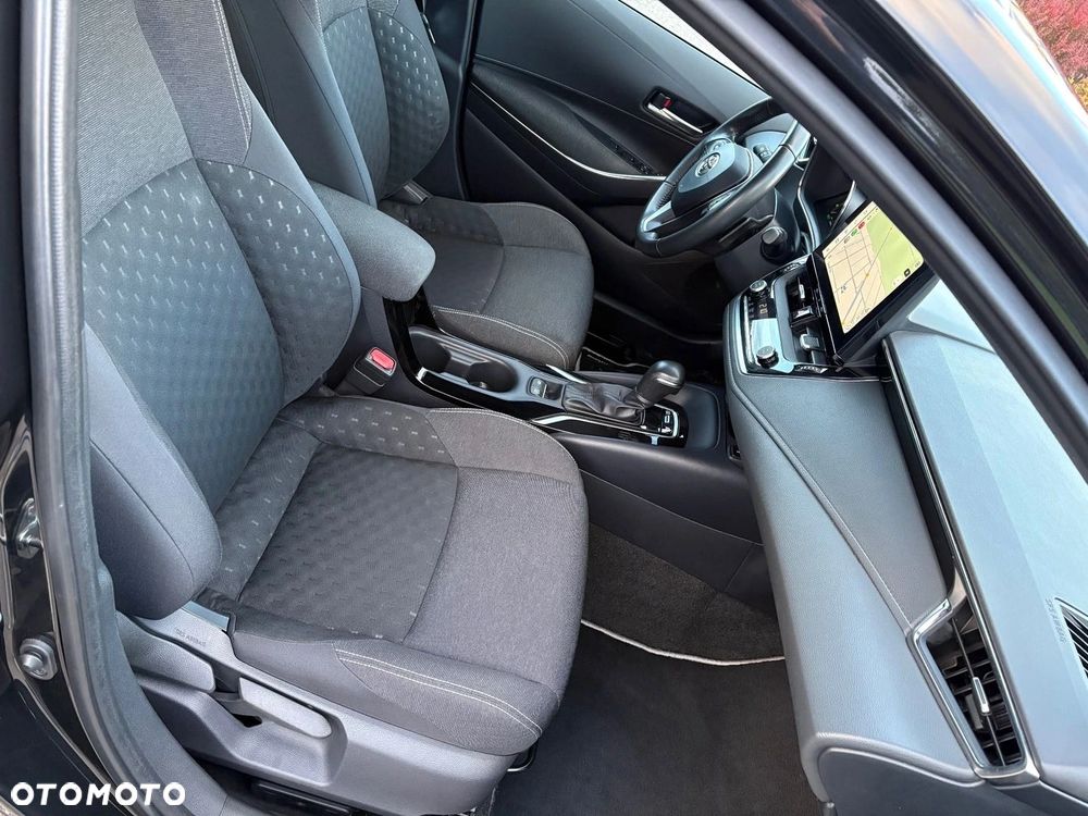 Toyota Corolla 2.0 Hybrid Style - 8