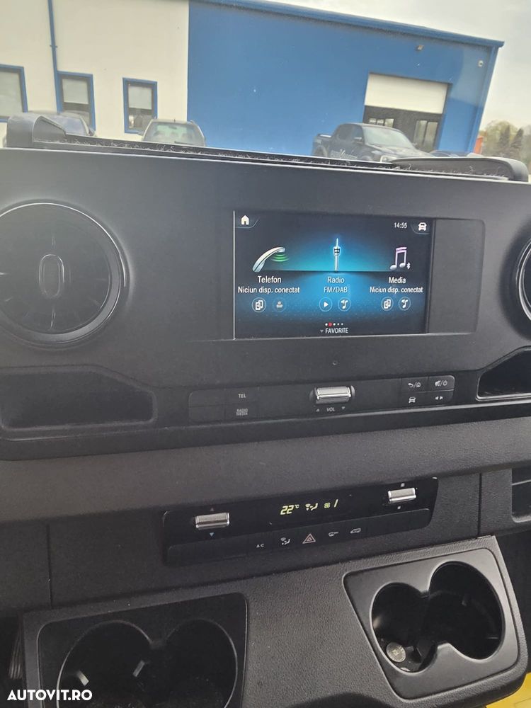 Mercedes-Benz Sprinter - 7