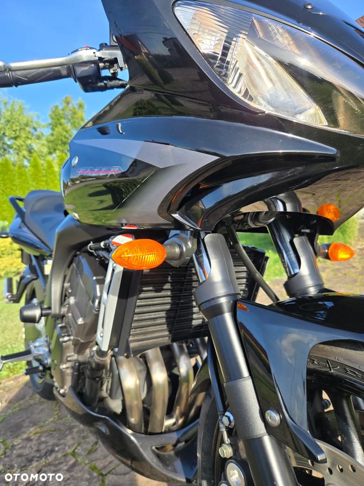 Yamaha FZ6 - 21