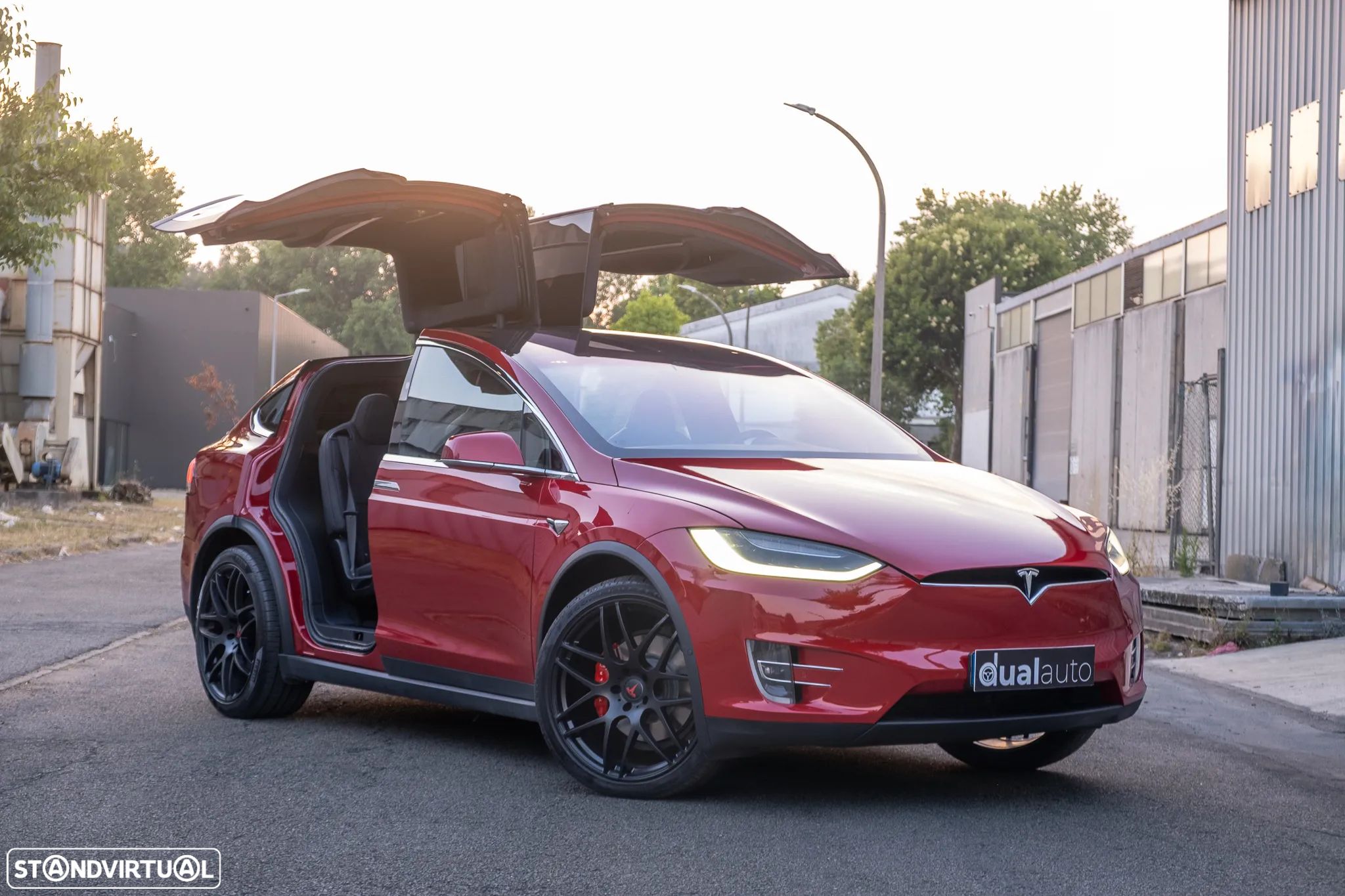 Tesla Model X Ludicrous Performance - 1