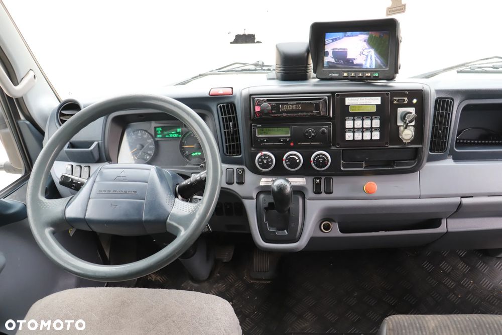 Mitsubishi Fuso Canter - 12