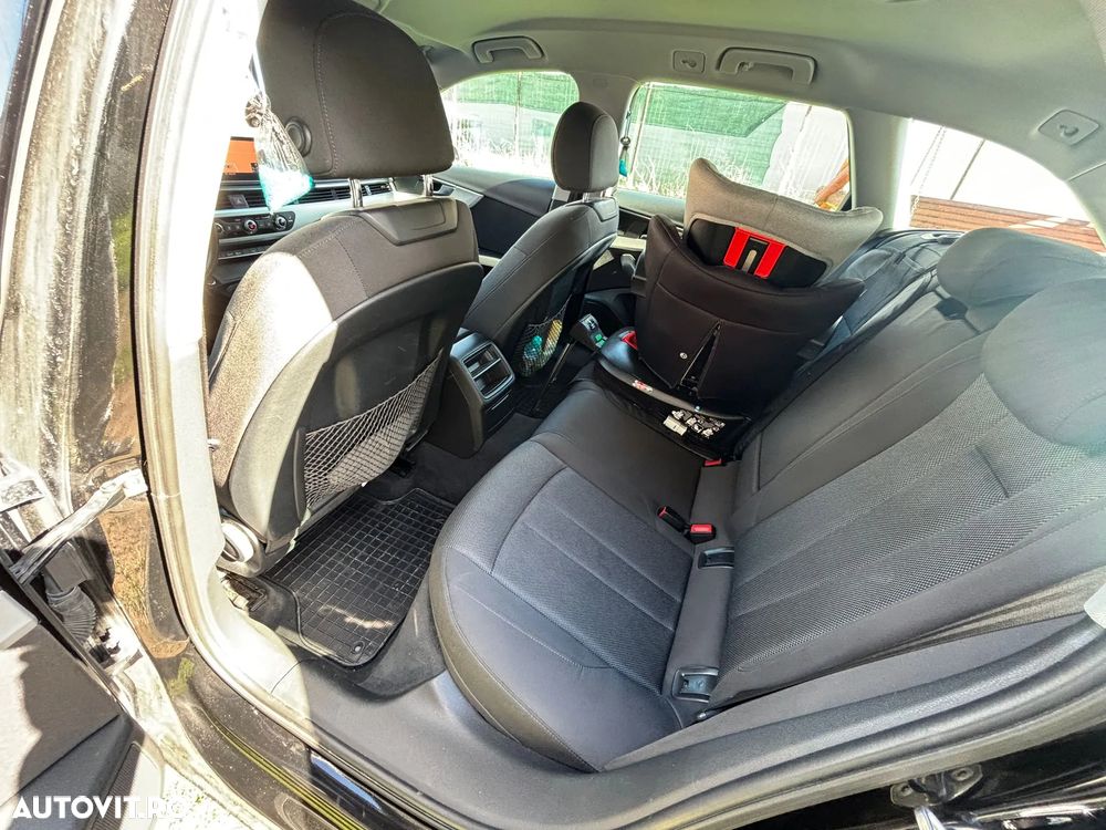 Audi A4 2.0 TDI S tronic - 6