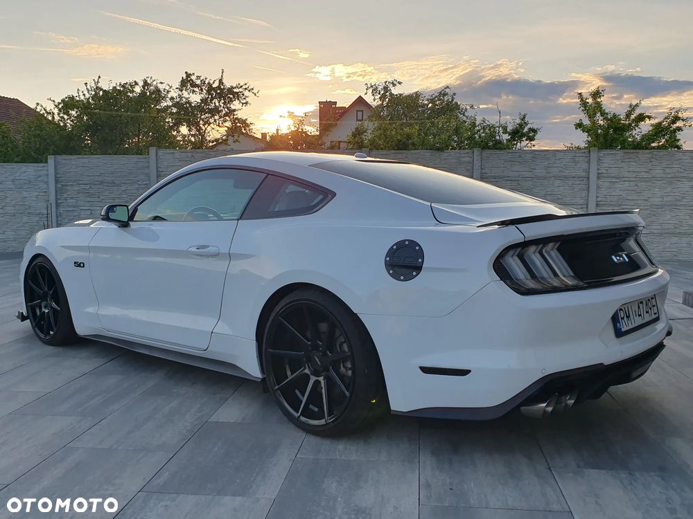 Ford Mustang - 10