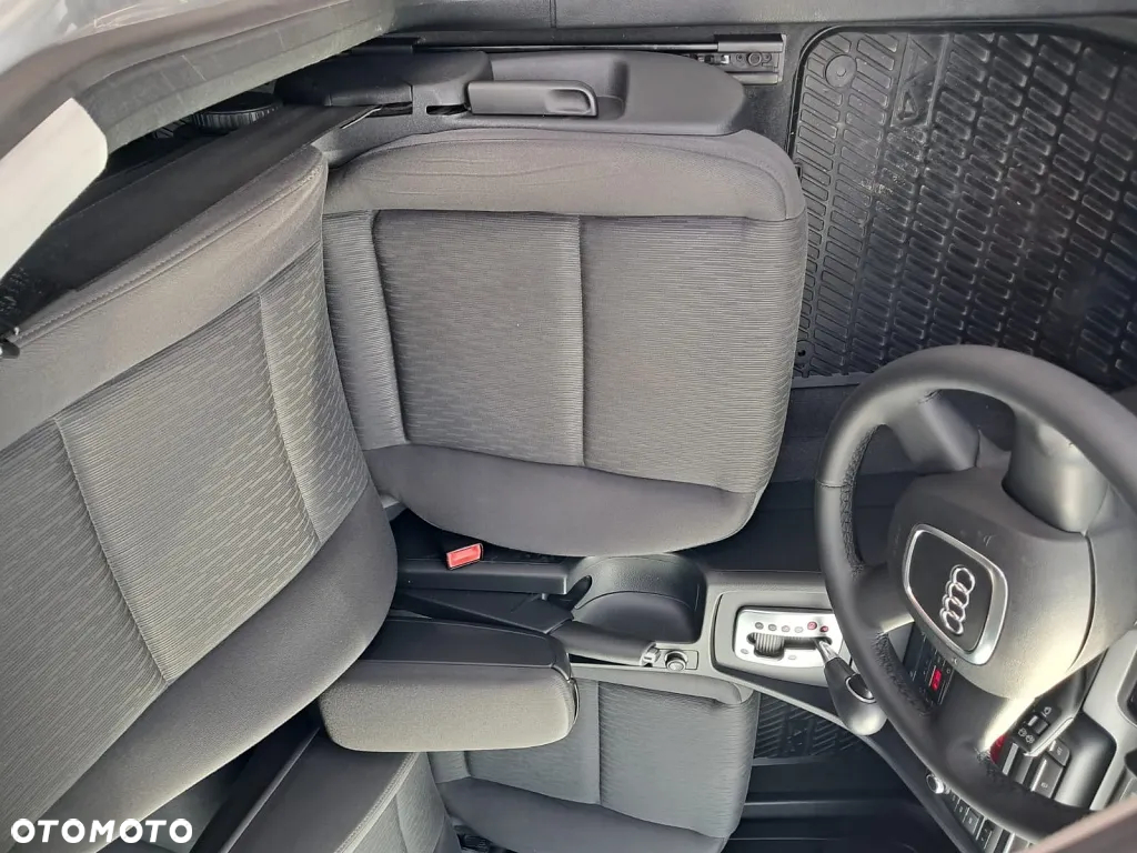 Audi A4 Avant 2.0 TDI DPF multitronic - 19