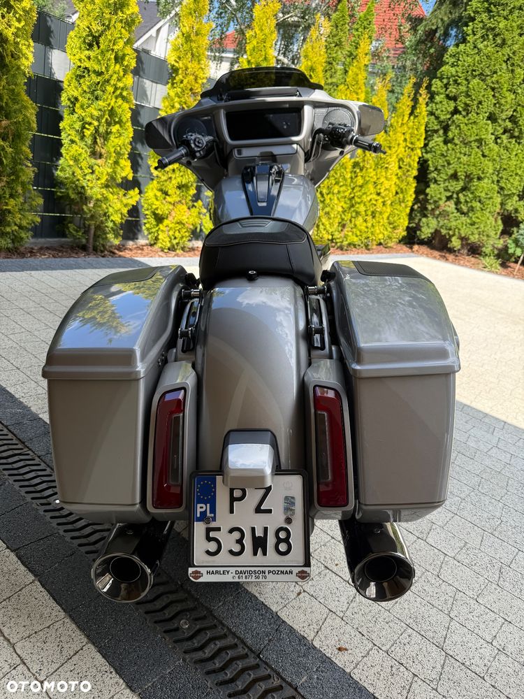 Harley-Davidson CVO Street Glide - 3