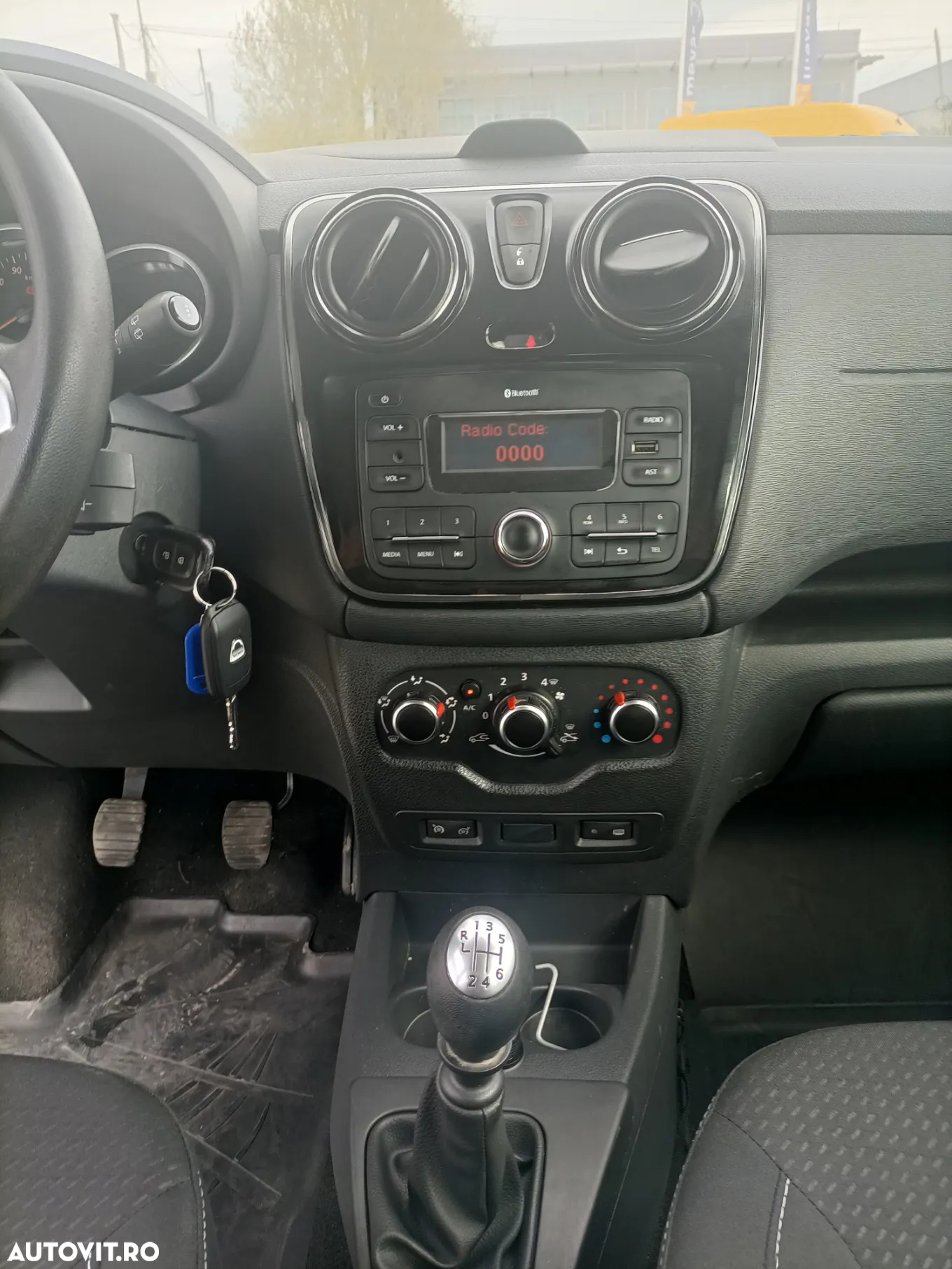 Dacia Lodgy 1.5 Blue dCi Laureate - 11
