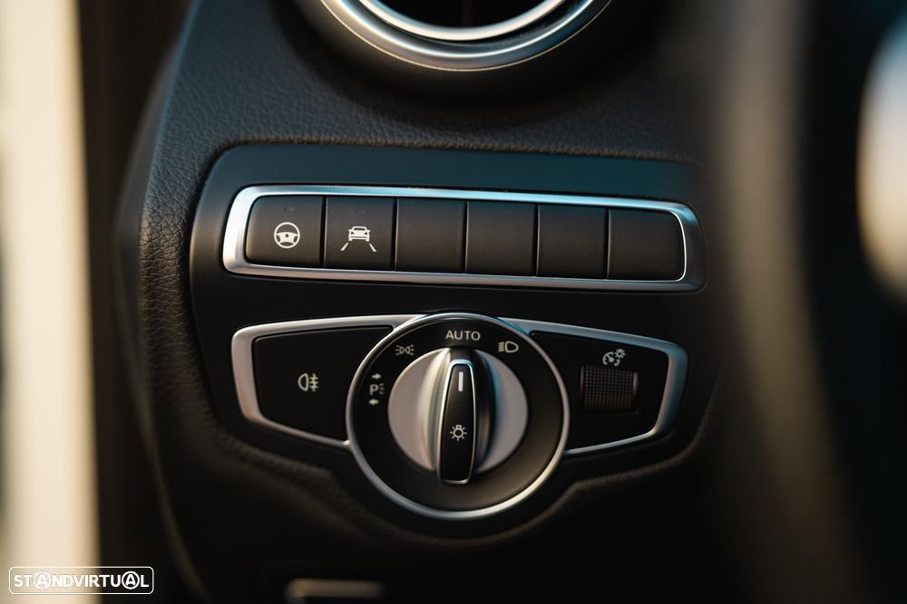 Mercedes-Benz C 300 de T 9G-TRONIC AMG Line - 14
