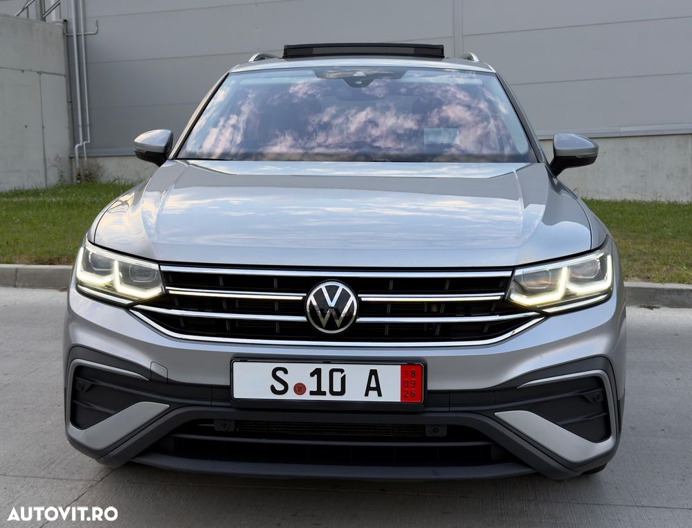 Volkswagen Tiguan 2.0 TDI SCR 4MOTION DSG Elegance - 24