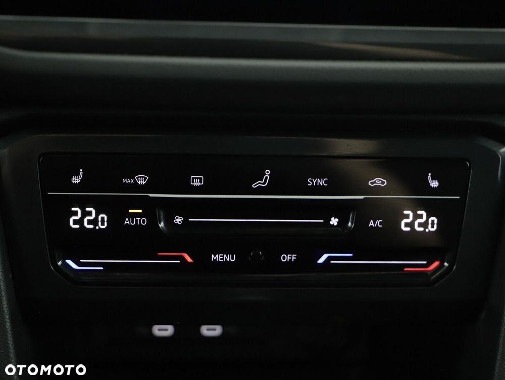 Volkswagen Tiguan 2.0 TDI SCR 4Mot Elegance DSG - 20
