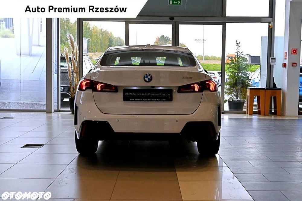 BMW Seria 2 - 18
