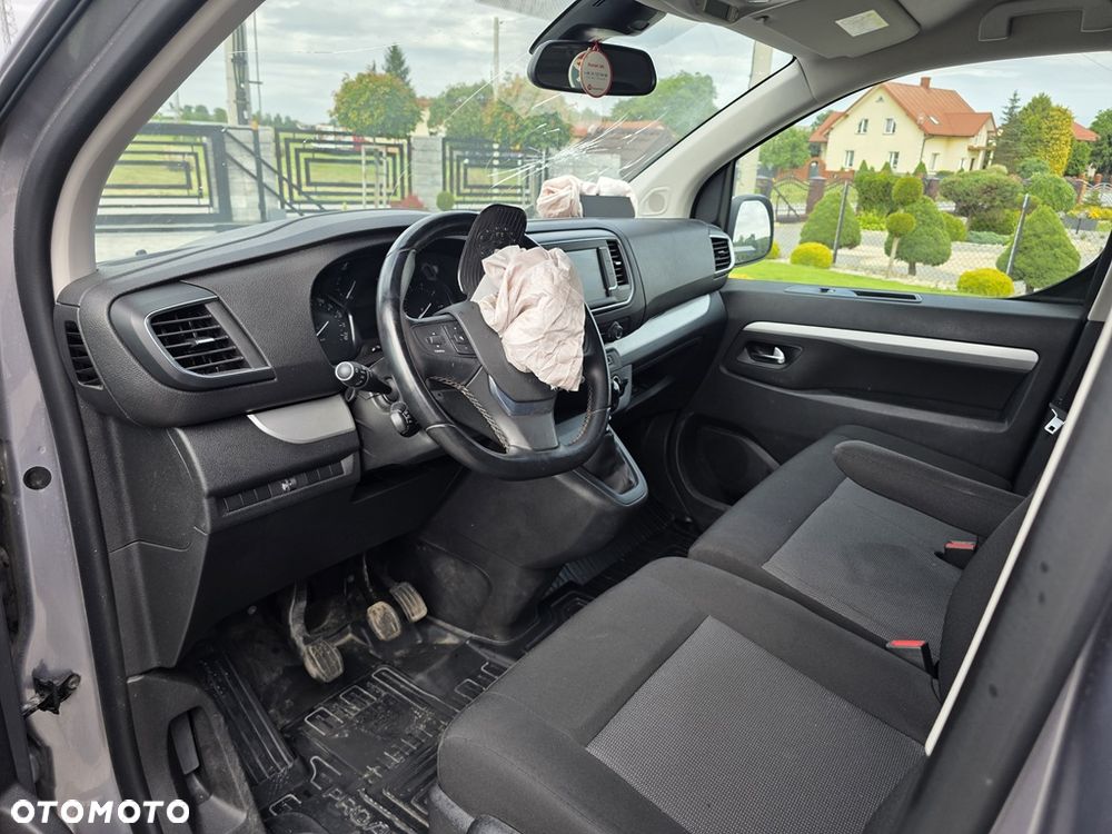 Toyota Proace Verso 1.5 D4-D Long Family - 17