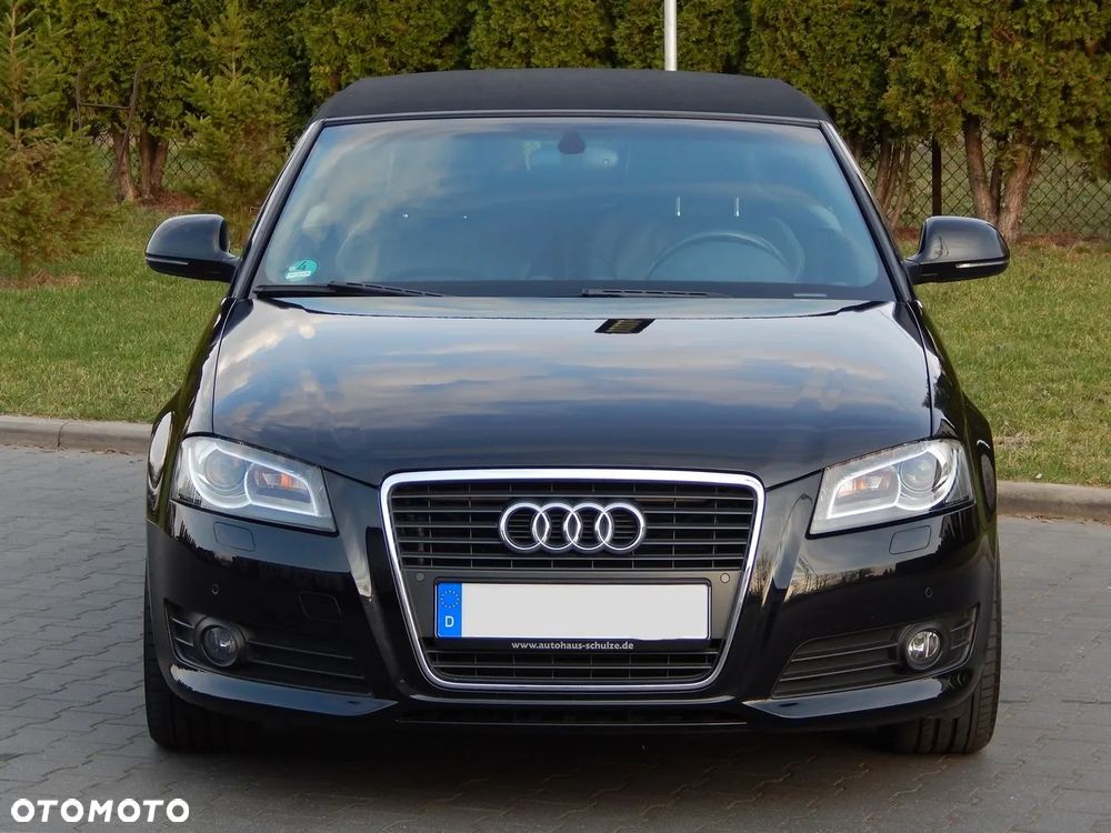 Audi A3 Cabrio 2.0 TDI DPF S tronic S Line Sportpaket - 13