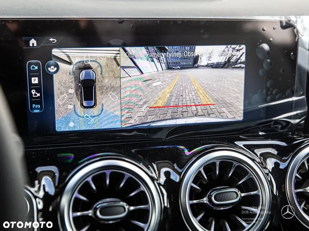 Mercedes-Benz GLA 250e Progressive - 11