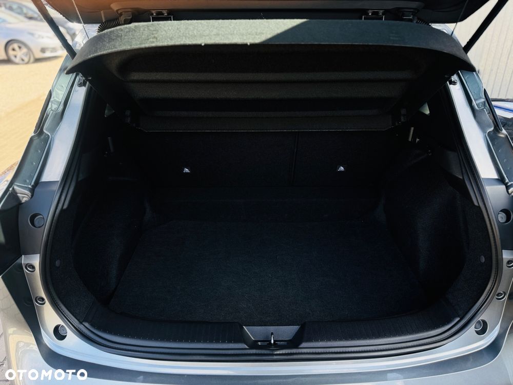 Nissan Qashqai 1.3 DIG-T DCT N-WAY - 20