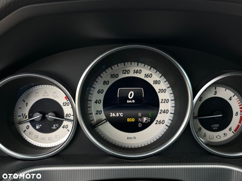 Mercedes-Benz Klasa E 200 CDI 7G-TRONIC Avantgarde - 14