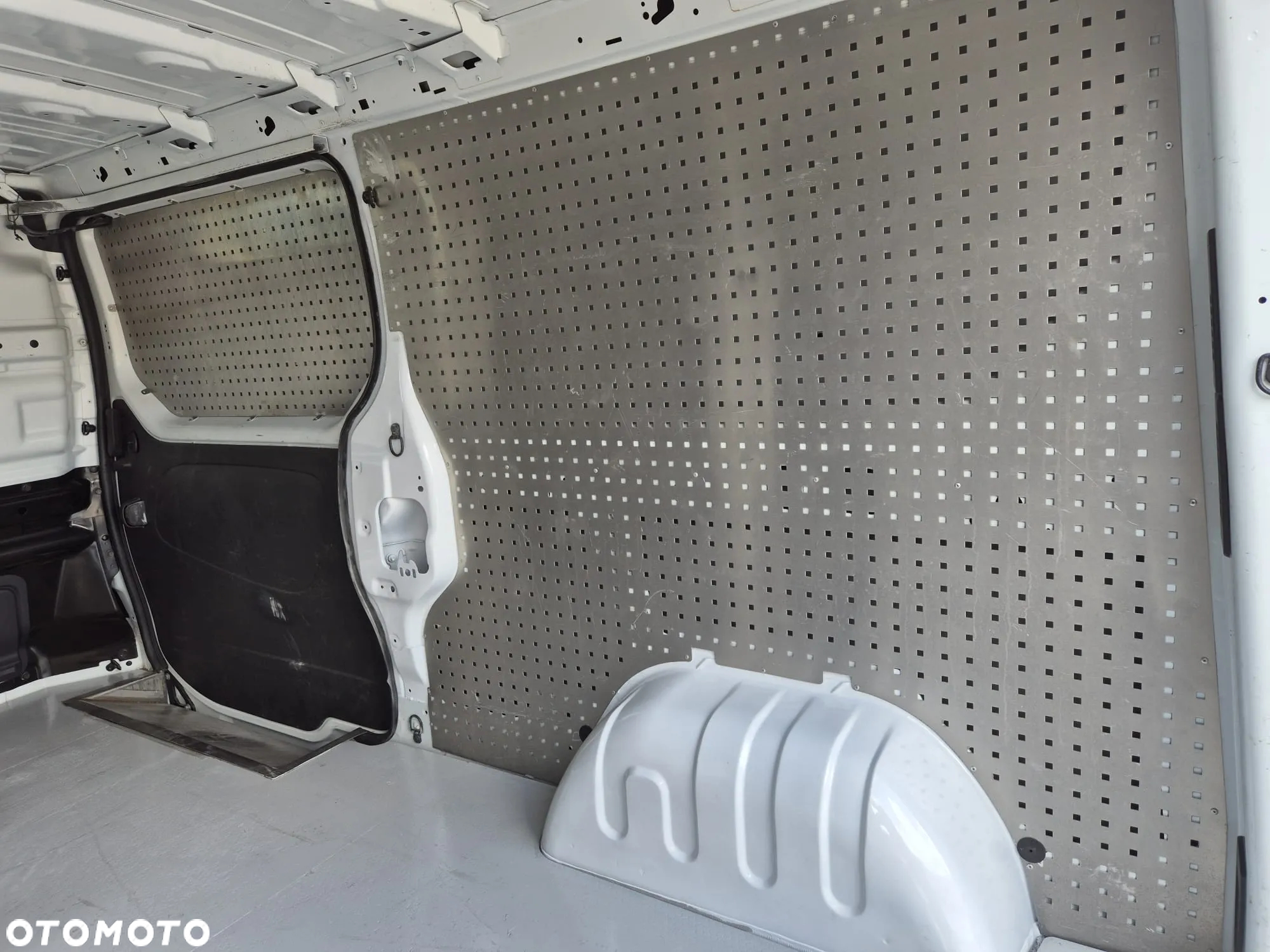 Renault Trafic L2H1 2,9t Pack Clim - 16