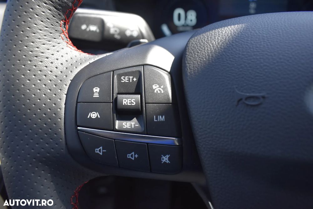 Ford Focus 2.3 Ecoboost 7DCT ST X - 36