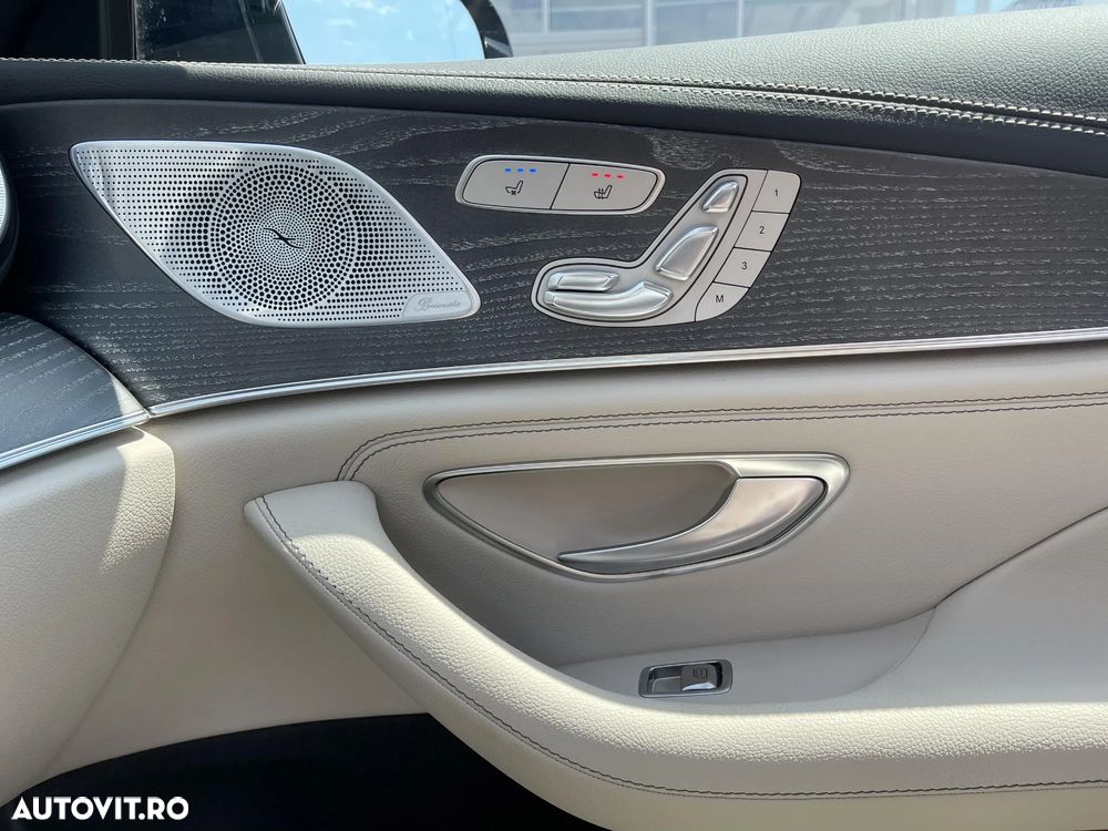 Mercedes-Benz CLS - 26