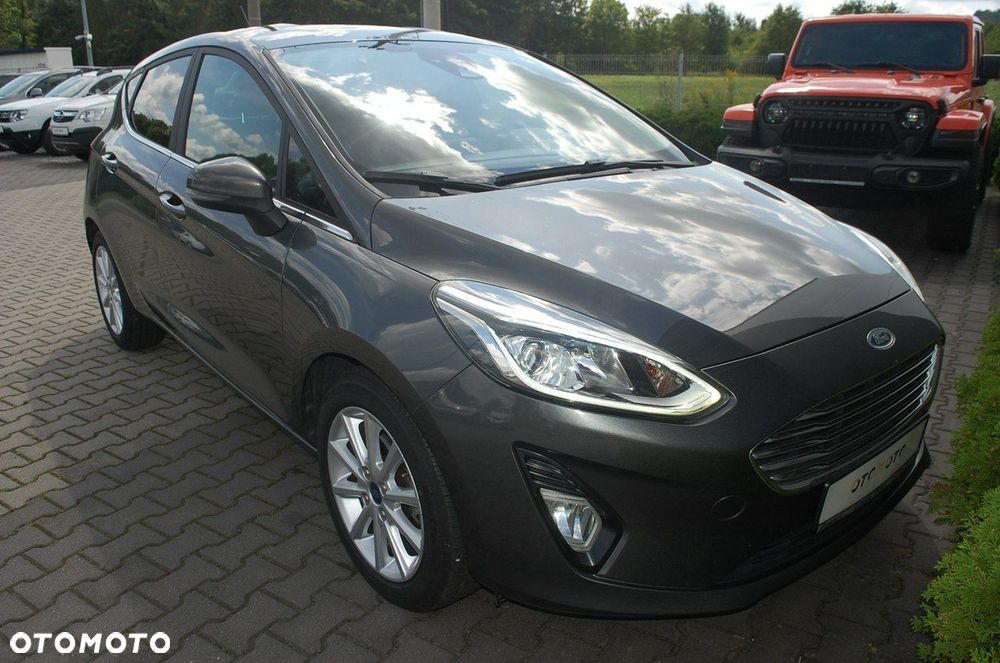Ford Fiesta - 20