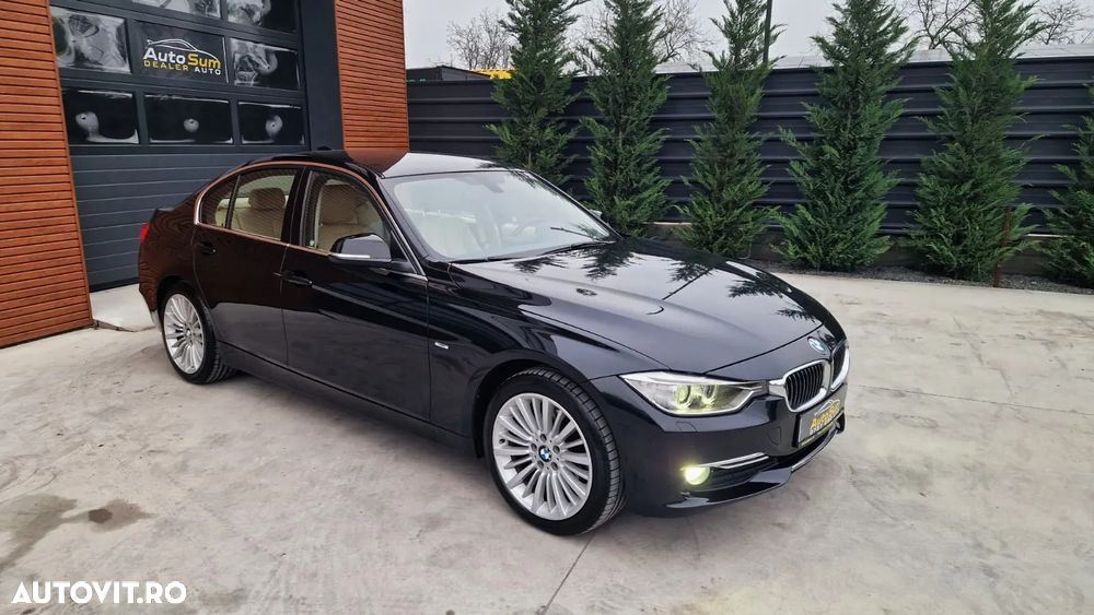 BMW Seria 3 320d Aut. Blue Performance Luxury Line - 27
