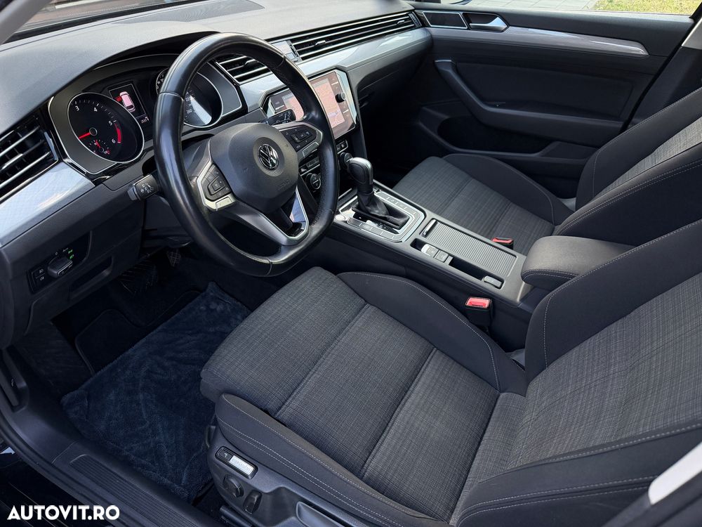 Volkswagen Passat 2.0 TDI SCR DSG Business - 11