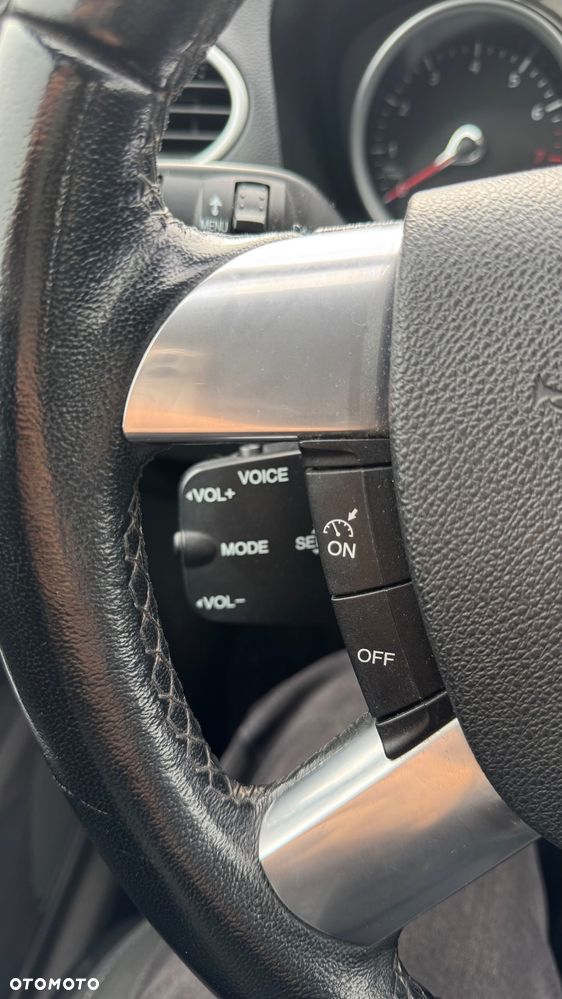 Ford Focus 2.0 16V Style - 17