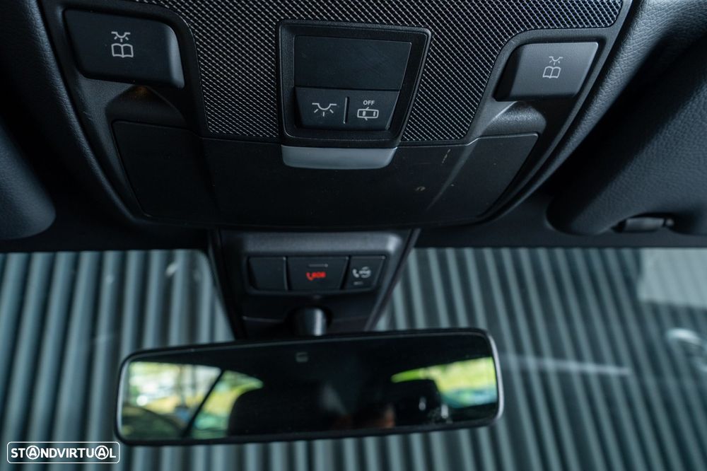 Mercedes-Benz C 200 - 36