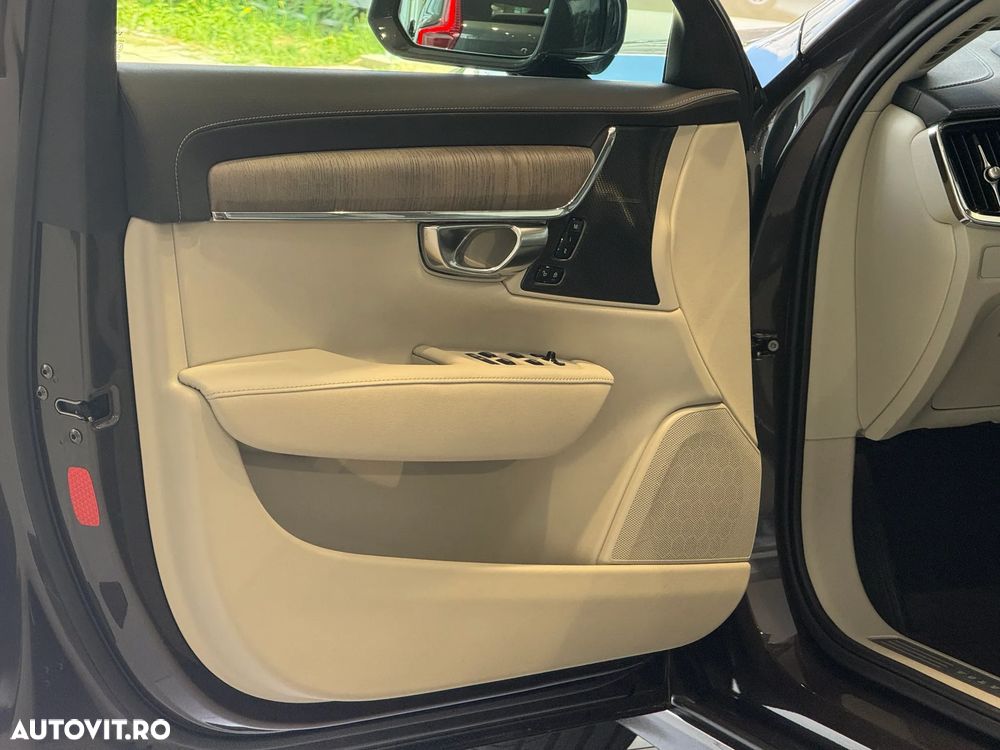Volvo S90 B5 MHEV AT AWD Plus Bright - 15