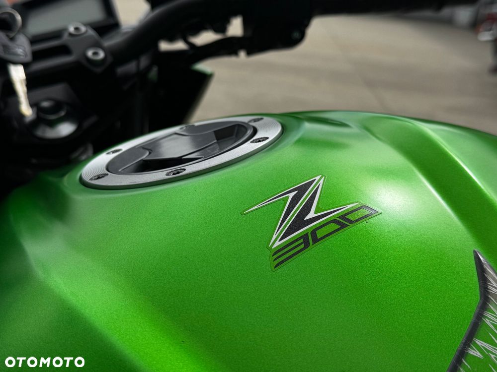 Kawasaki Z - 11