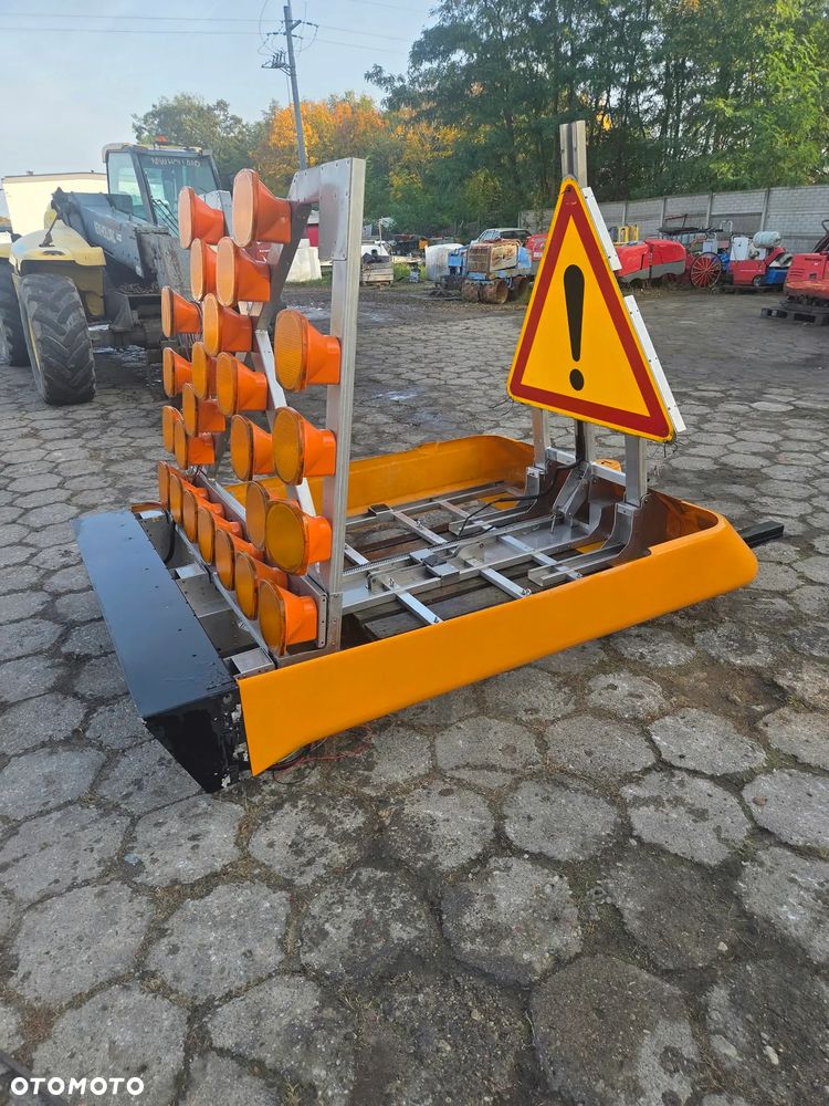 Strzała świetlna LED Panel Manualnie opuszczany - 5