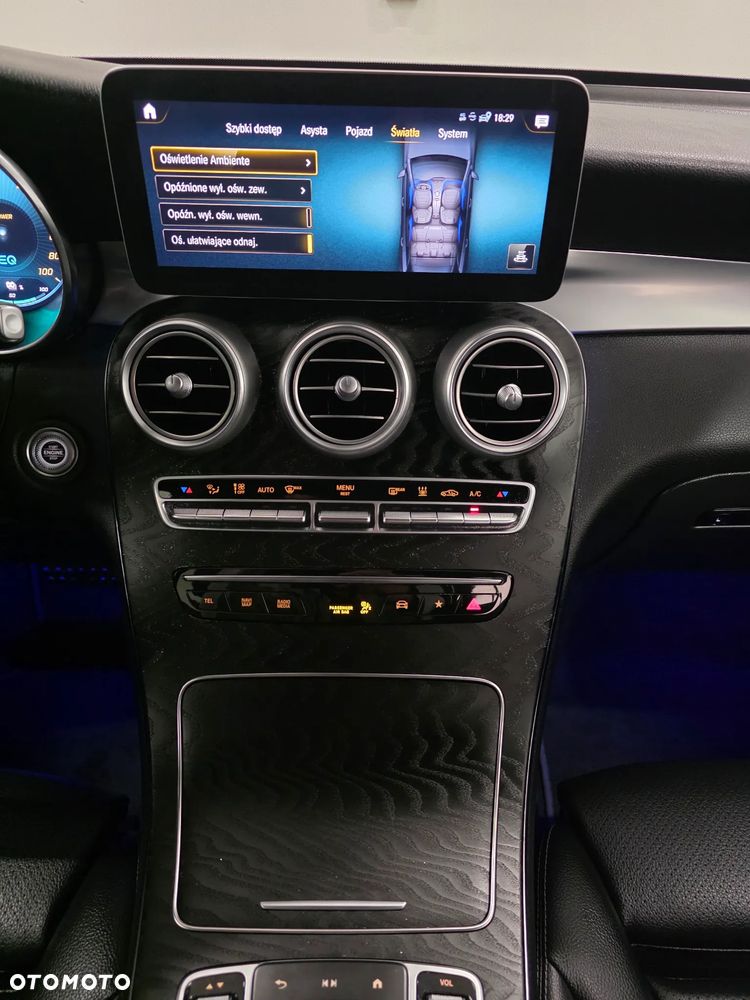 Mercedes-Benz GLC 300 de 4Matic 9G-TRONIC AMG Line Plus - 16